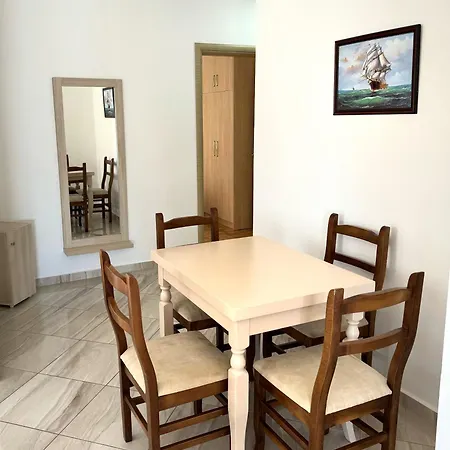 Apartment Playa Sarandë